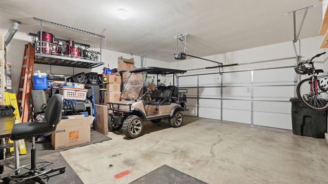 1551 Drakes Creek Rd, Hendersonville, TN 37075