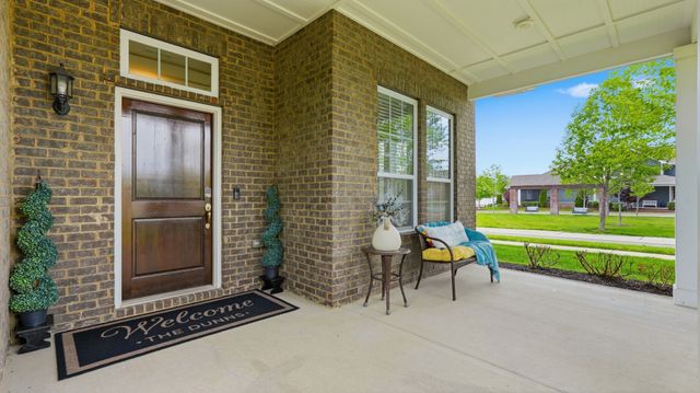 1551 Drakes Creek Rd, Hendersonville, TN 37075