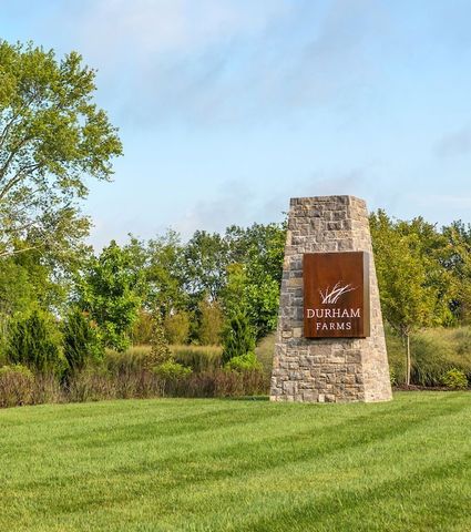 1551 Drakes Creek Rd, Hendersonville, TN 37075