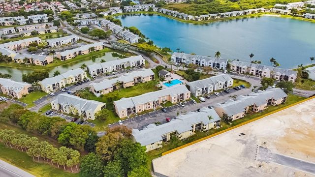 1150 N Liberty Ave 1150H, Homestead, FL 33034