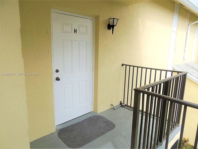 1150 N Liberty Ave 1150H, Homestead, FL 33034