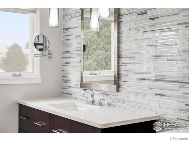 8528 Skyland Drive, Niwot, CO 80503