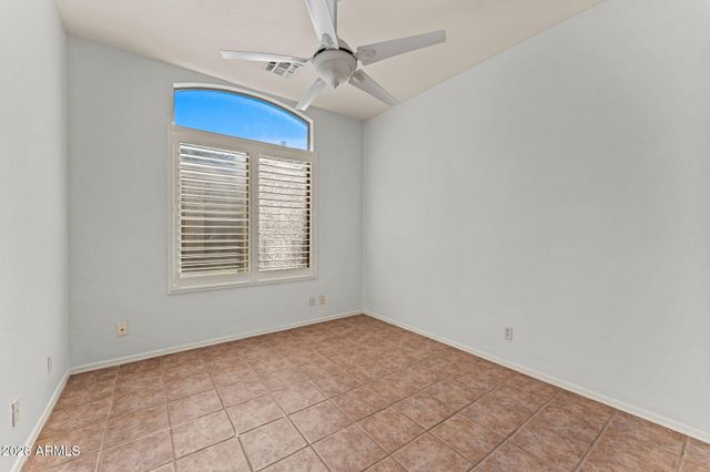 23753 S VACATION Way, Sun Lakes, AZ 85248