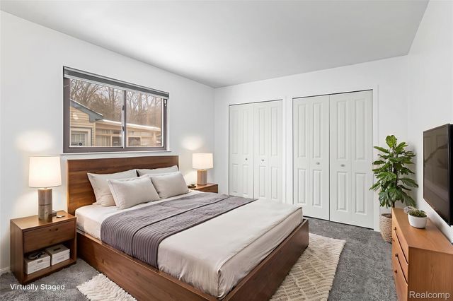 33670 Harvard Street, Westland, MI 48186