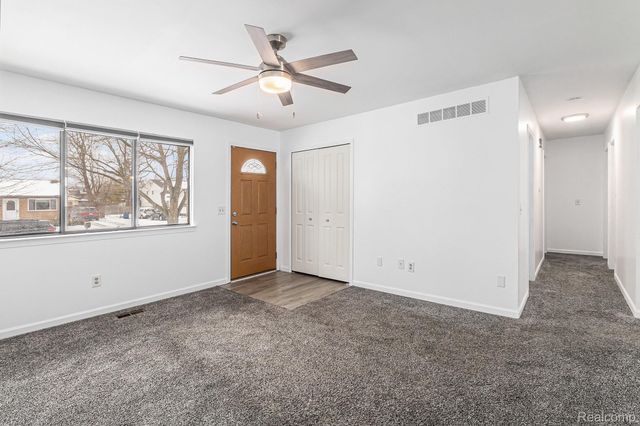 33670 Harvard Street, Westland, MI 48186