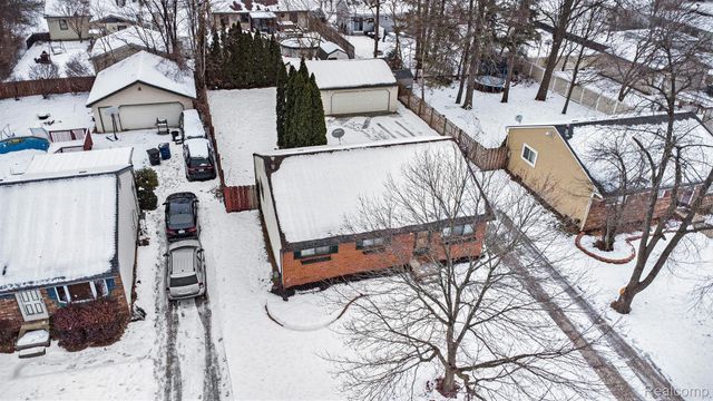 33670 Harvard Street, Westland, MI 48186