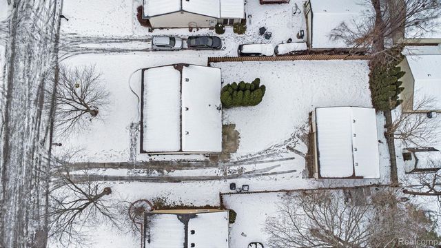 33670 Harvard Street, Westland, MI 48186