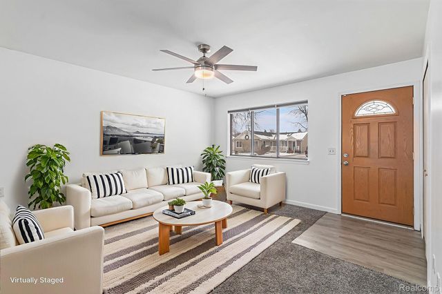 33670 Harvard Street, Westland, MI 48186