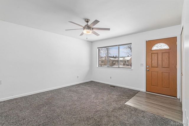 33670 Harvard Street, Westland, MI 48186