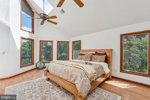 548 RIVER BEND RD, Great Falls, VA 22066