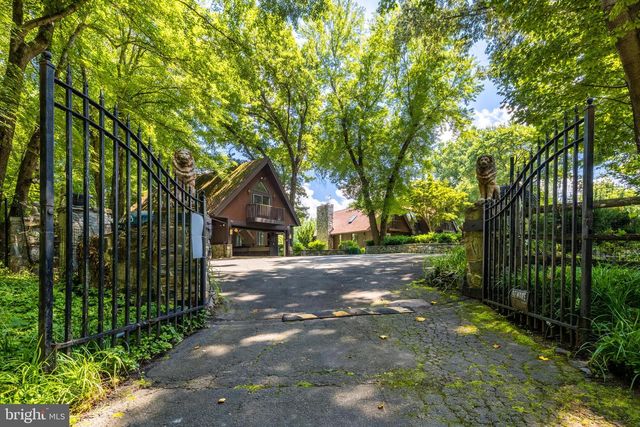 548 RIVER BEND RD, Great Falls, VA 22066