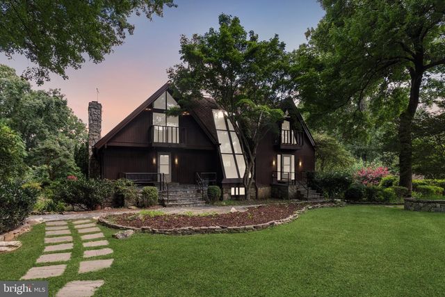 548 RIVER BEND RD, Great Falls, VA 22066