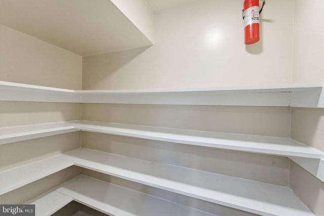 7960 CENTRAL PARK CIR, Alexandria, VA 22309