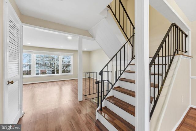 7960 CENTRAL PARK CIR, Alexandria, VA 22309