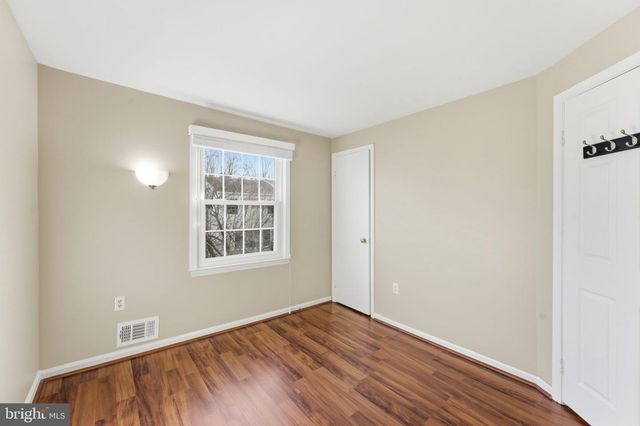 7960 CENTRAL PARK CIR, Alexandria, VA 22309