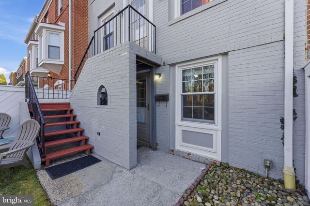 7960 CENTRAL PARK CIR, Alexandria, VA 22309