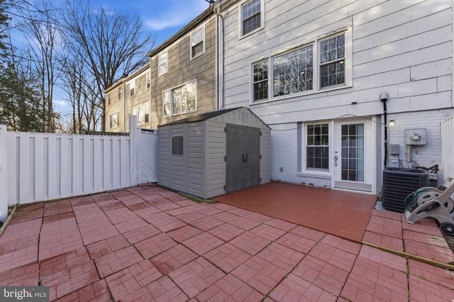 7960 CENTRAL PARK CIR, Alexandria, VA 22309