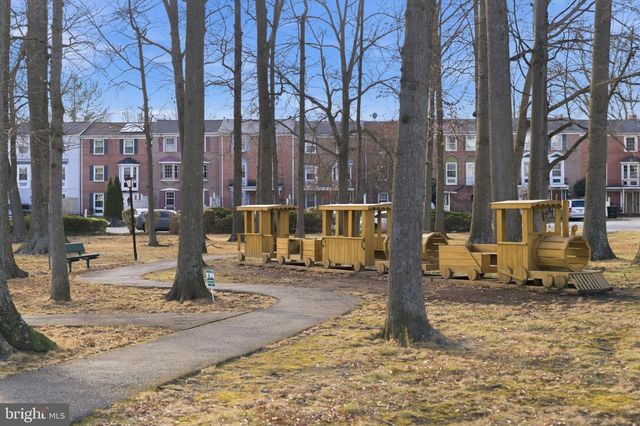 7960 CENTRAL PARK CIR, Alexandria, VA 22309