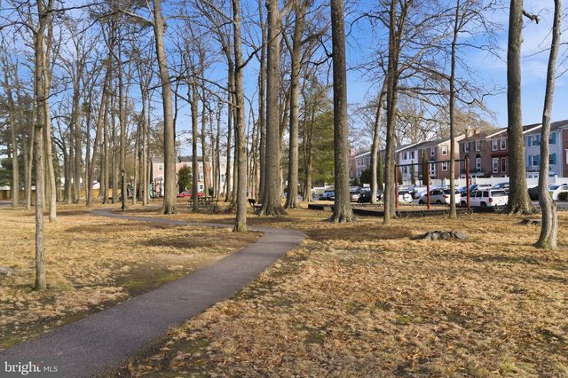 7960 CENTRAL PARK CIR, Alexandria, VA 22309