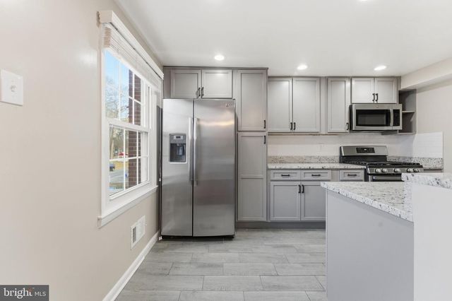 7960 CENTRAL PARK CIR, Alexandria, VA 22309