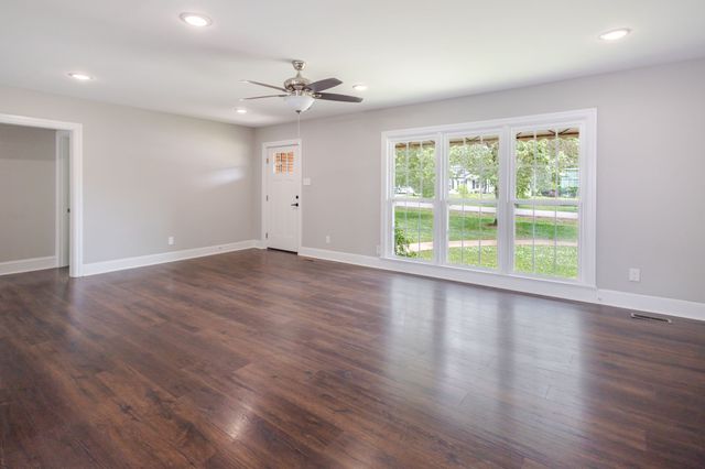238 Elm Ave, Lewisburg, TN 37091