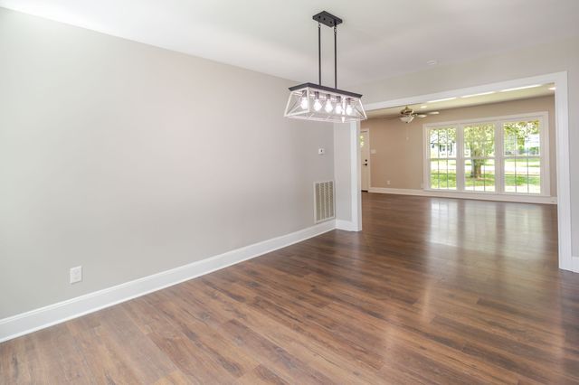 238 Elm Ave, Lewisburg, TN 37091
