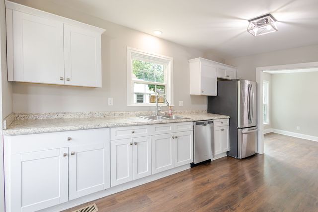238 Elm Ave, Lewisburg, TN 37091