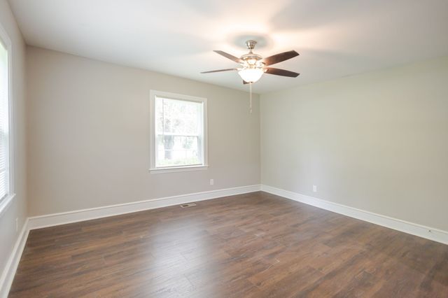238 Elm Ave, Lewisburg, TN 37091