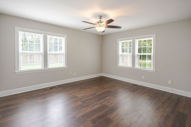 238 Elm Ave, Lewisburg, TN 37091