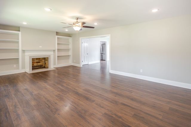 238 Elm Ave, Lewisburg, TN 37091
