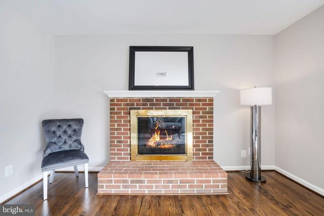 1102 BURTON ST, Woodbridge, VA 22191