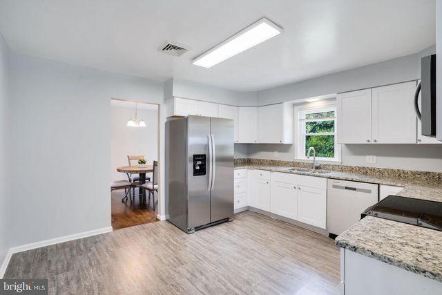 1102 BURTON ST, Woodbridge, VA 22191