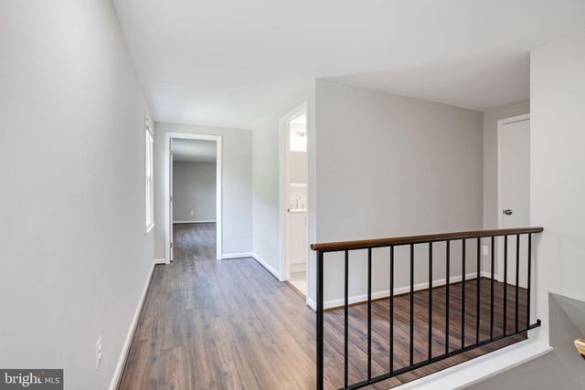 1102 BURTON ST, Woodbridge, VA 22191