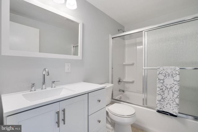 1102 BURTON ST, Woodbridge, VA 22191