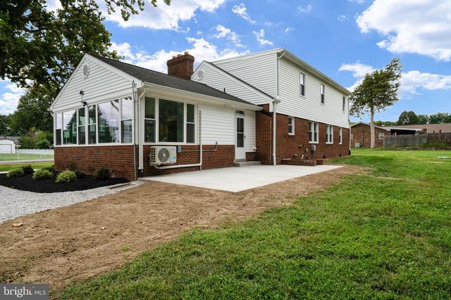 1102 BURTON ST, Woodbridge, VA 22191