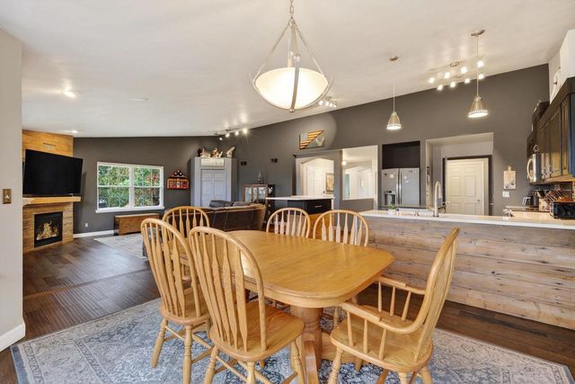 N177 Summer Hill Court, Watertown, WI 53098