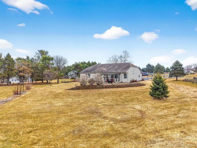 N177 Summer Hill Court, Watertown, WI 53098