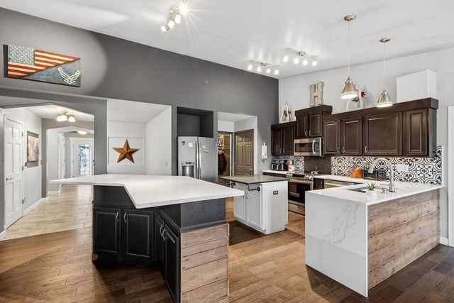 N177 Summer Hill Court, Watertown, WI 53098