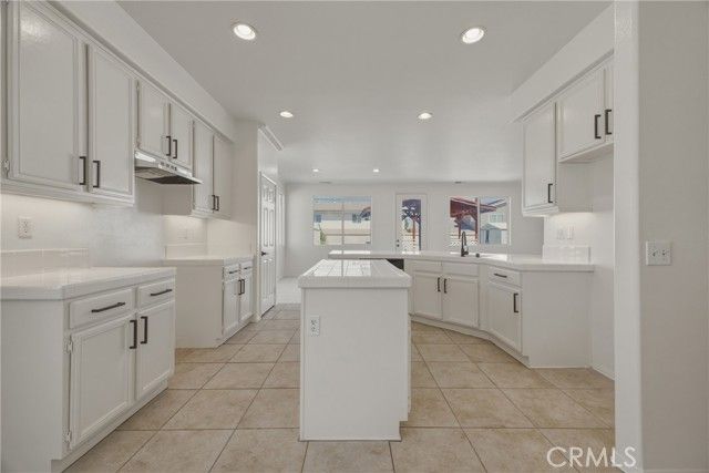 11566 Azalia Drive, Adelanto, CA 92301