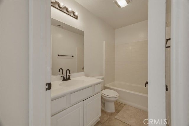 11566 Azalia Drive, Adelanto, CA 92301