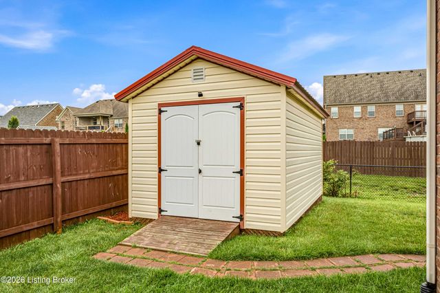 128 Ginger Dr, Mt Washington, KY 40047