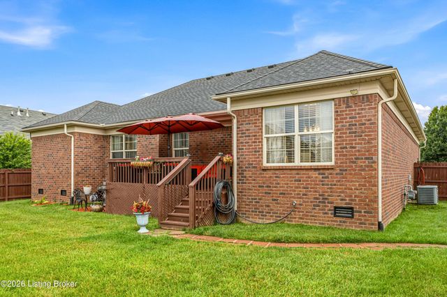 128 Ginger Dr, Mt Washington, KY 40047