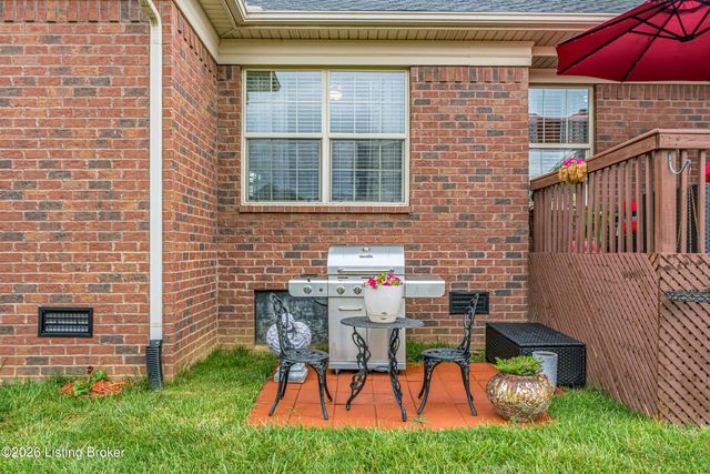 128 Ginger Dr, Mt Washington, KY 40047
