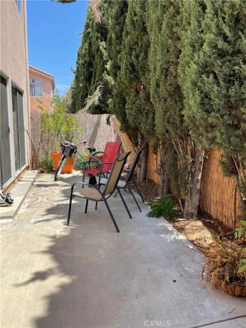 10000 Reseda Boulevard A, Northridge, CA 91324