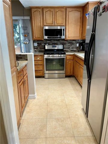 10000 Reseda Boulevard A, Northridge, CA 91324