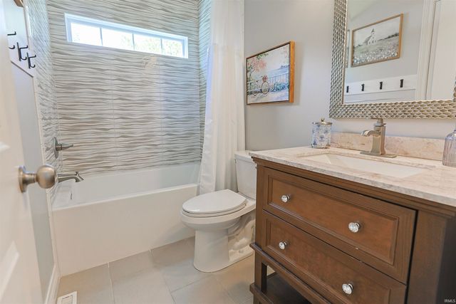51444 Jodie Lynn Drive, Granger, IN 46530