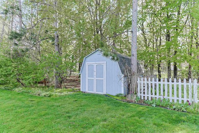 51444 Jodie Lynn Drive, Granger, IN 46530