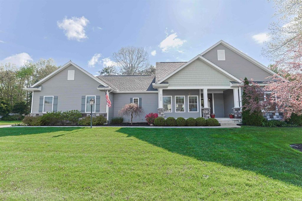 51444 Jodie Lynn Drive, Granger, IN 46530