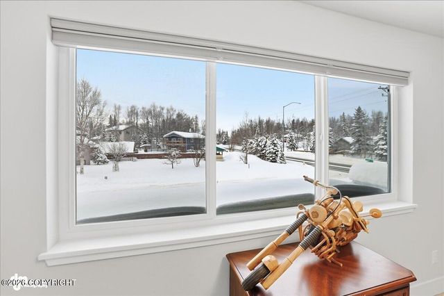 11205 Willene Drive, Anchorage, AK 99516