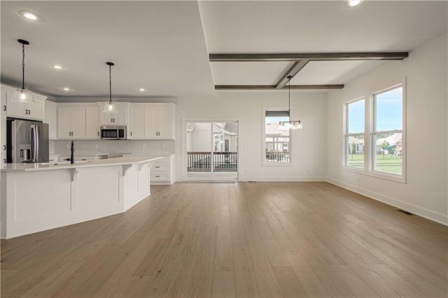 7604 N Gower Avenue, Kansas City, MO 64151